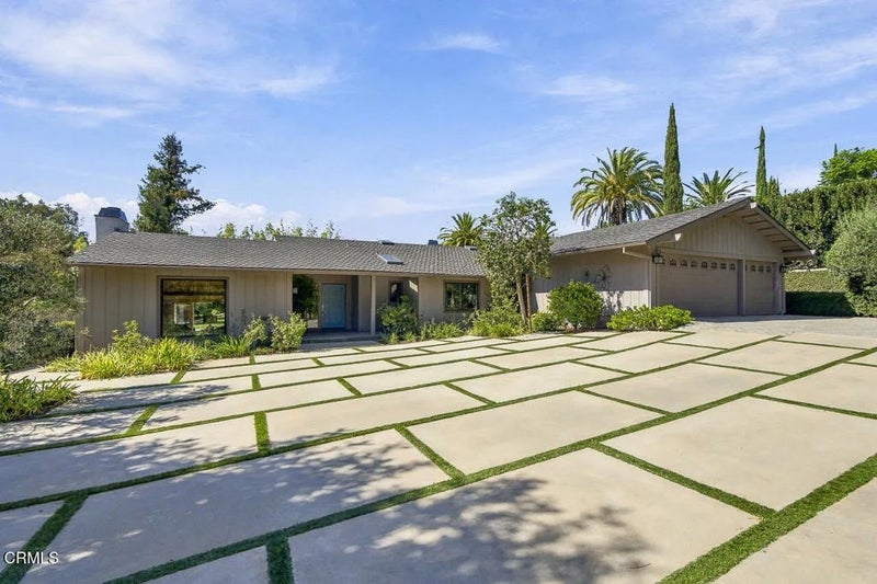 577 Woodland