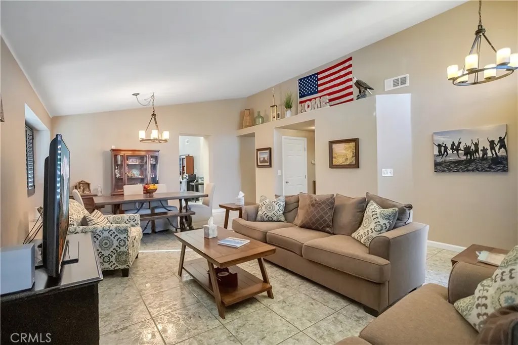 10900 San Mateo