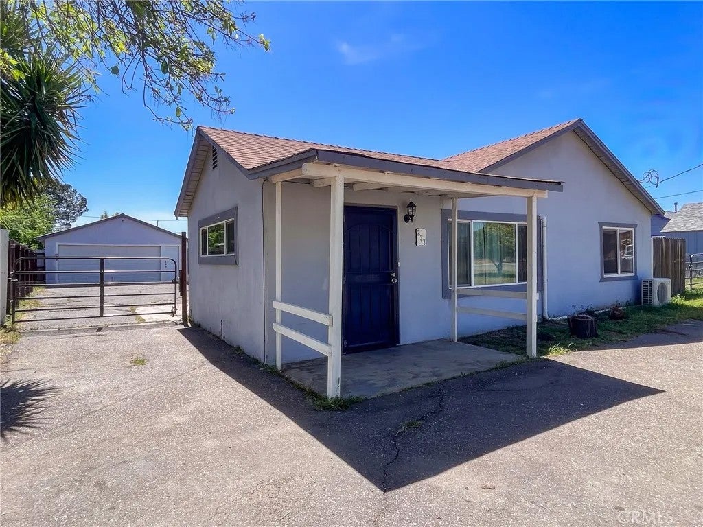 237 E Colusa Street