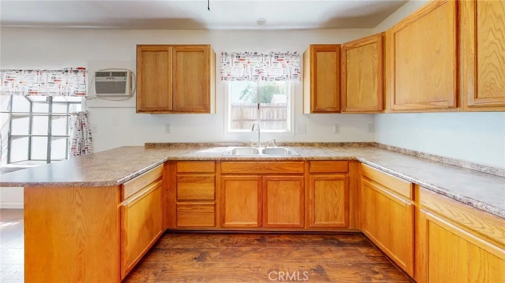 237 E Colusa Street