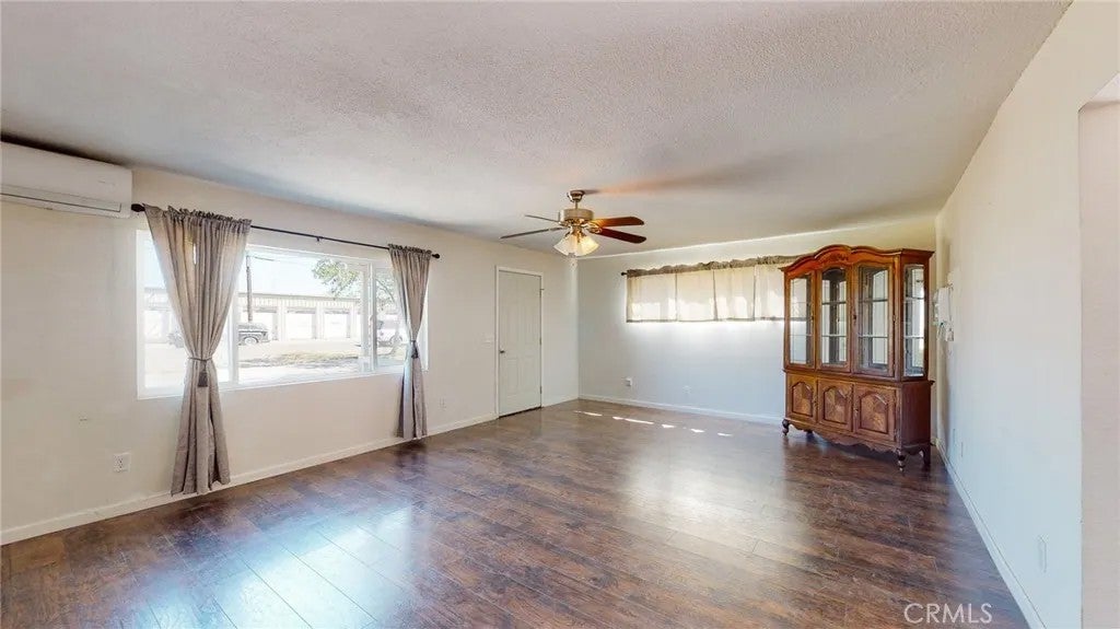 237 E Colusa Street