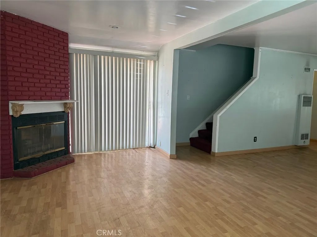 13034 Woodridge