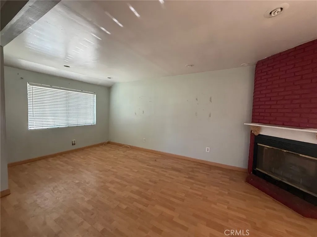 13034 Woodridge