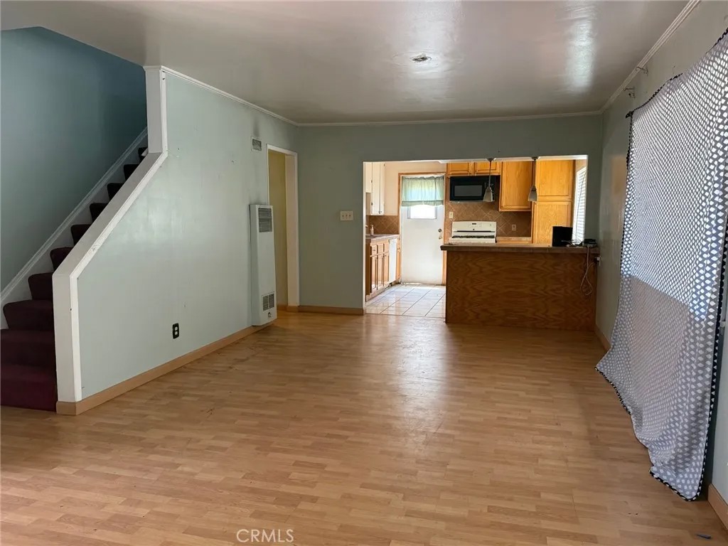 13034 Woodridge
