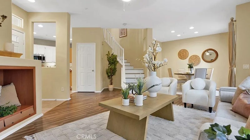 933 Somerville