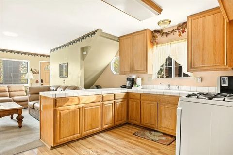 Tiny photo for 42557 La Cerena Ave, Big Bear Lake, CA 92315 (MLS # OC25248522)