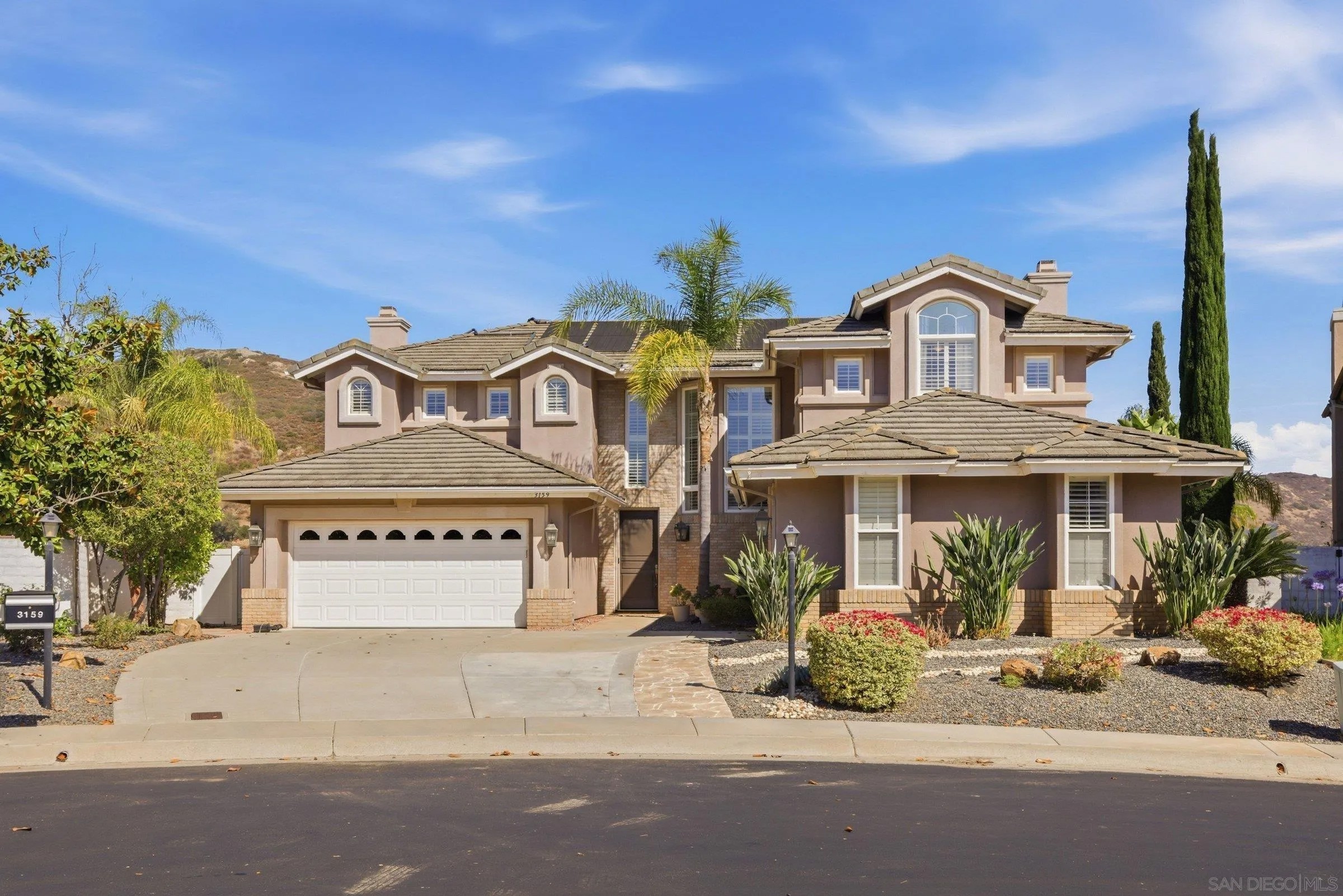 3159 Willow Creek
