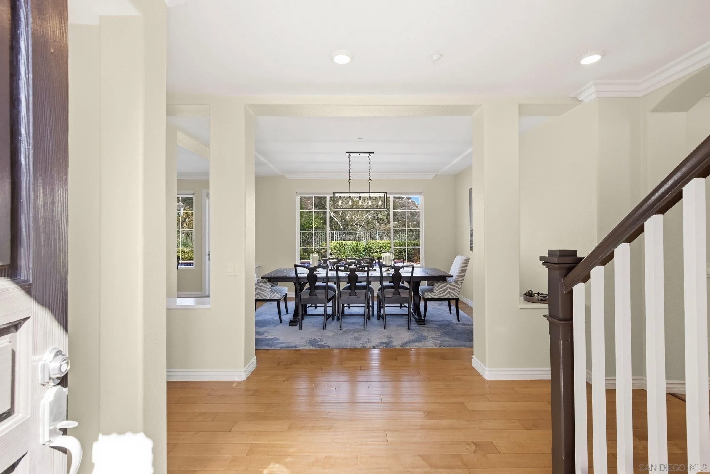 3159 Willow Creek