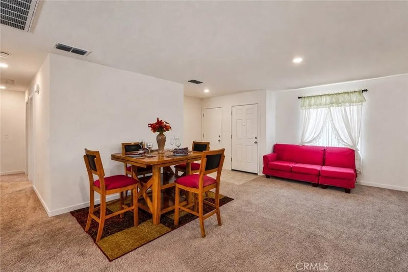 677 Mackenzie Court