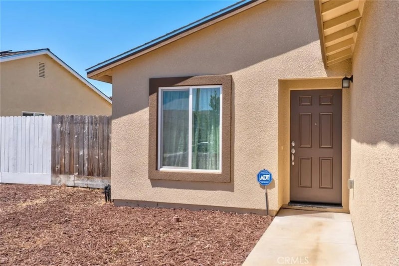 677 Mackenzie Court
