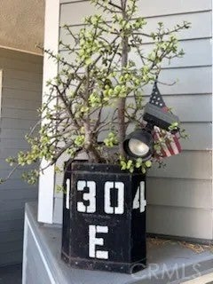 1304 12th Street E