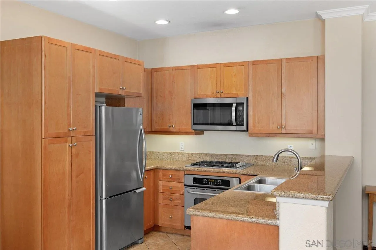 11121 Catarina Lane 73