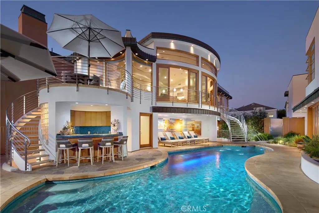 1510 E Oceanfront