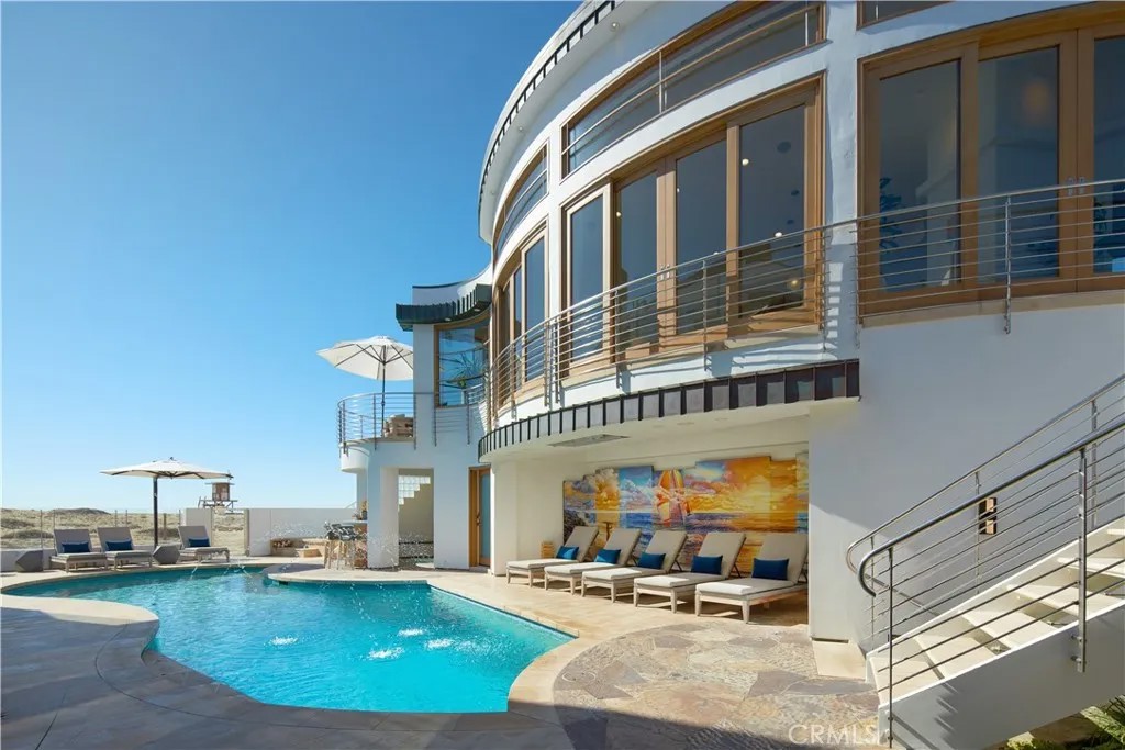 1510 E Oceanfront