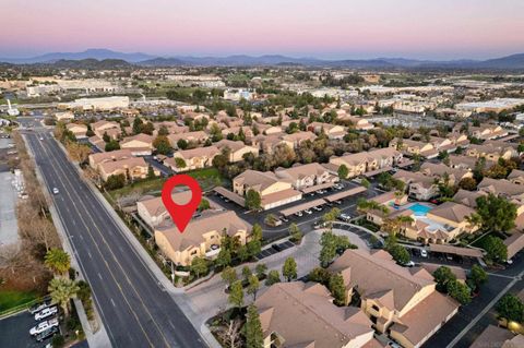 Photo of 41410 Juniper St #123, Murrieta, CA 92562 (MLS # 260001425)