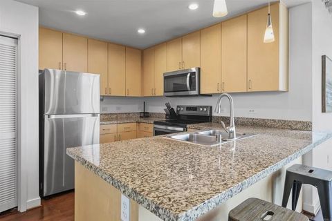 Tiny photo for 1080 Park Boulevard #1502, San Diego, CA 92101 (MLS # PTP2507537)