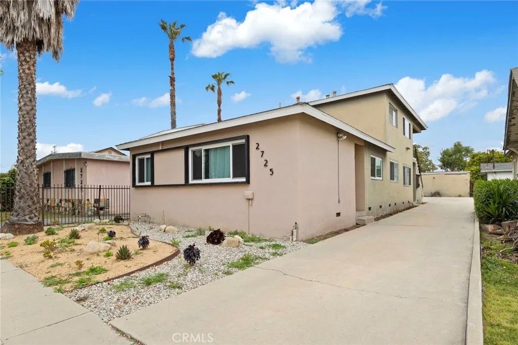 Photo of 2725 Obama, Los Angeles, CA 90018 (MLS # OC26010192)