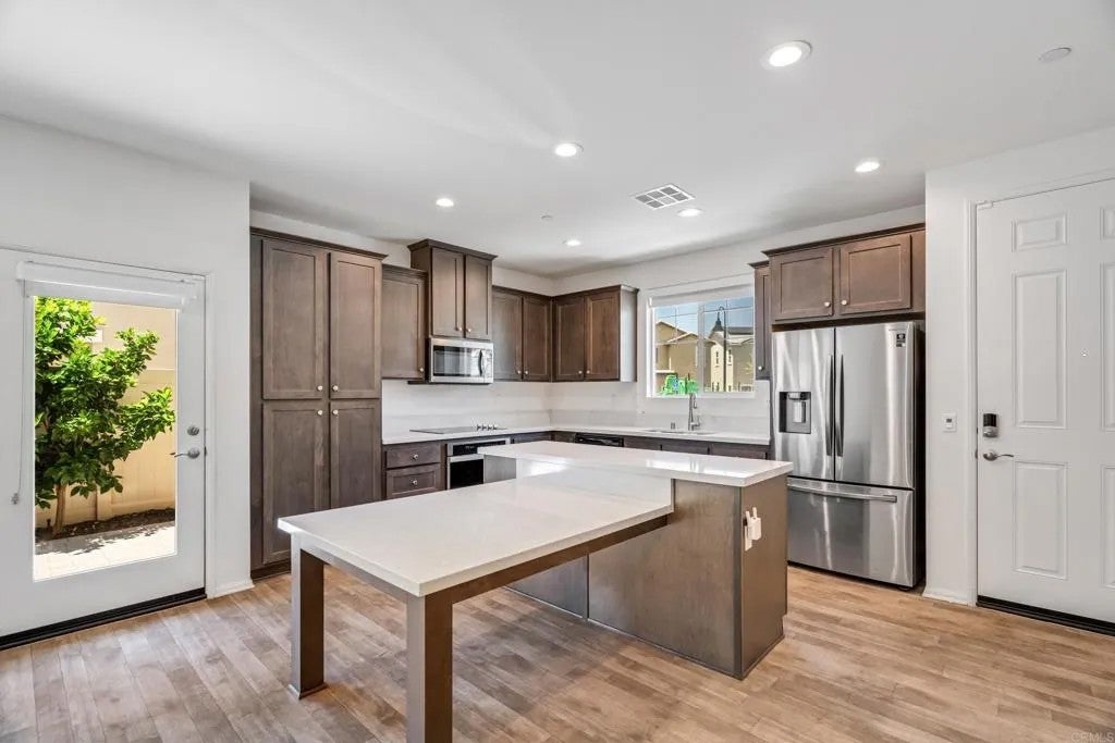 5474 Starlight Place