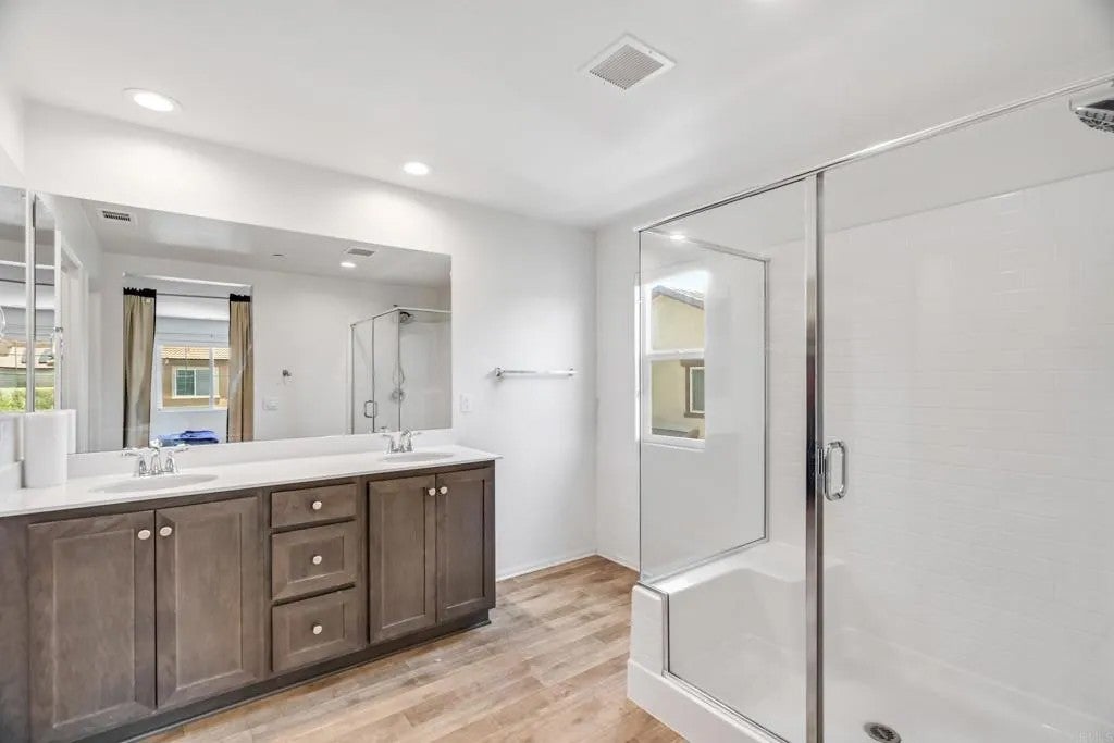 5474 Starlight Place