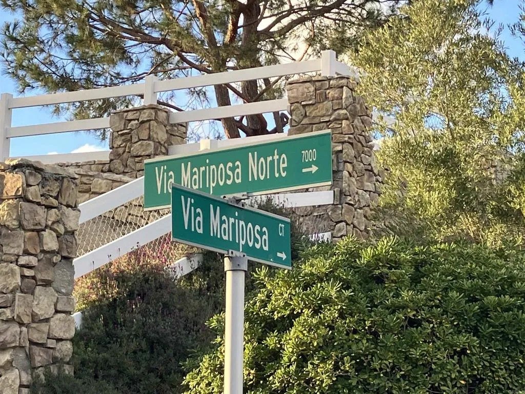 31255 Via Mariposa Court