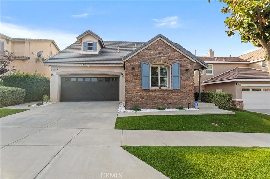 Photo of 25019 Coral Canyon, Corona, CA 92883 (MLS # CV25267090)