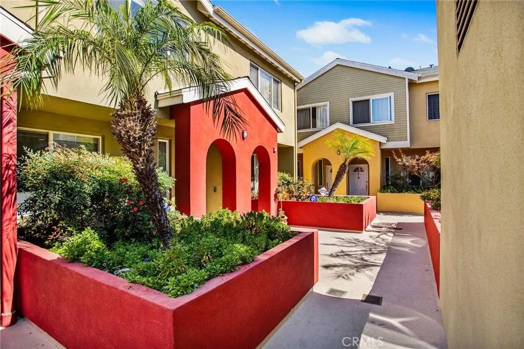 Photo of 1500 Pine Avenue #10, Long Beach, CA 90813 (MLS # SW26055619)