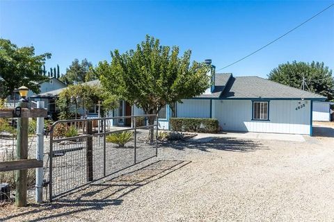 Tiny photo for 4635 Deer Creek Way, Paso Robles, CA 93446 (MLS # SC25221234)