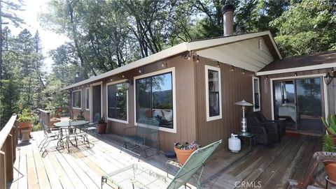 Photo of 9714 St Helena DR, Cobb, CA 95426 (MLS # LC26099854)