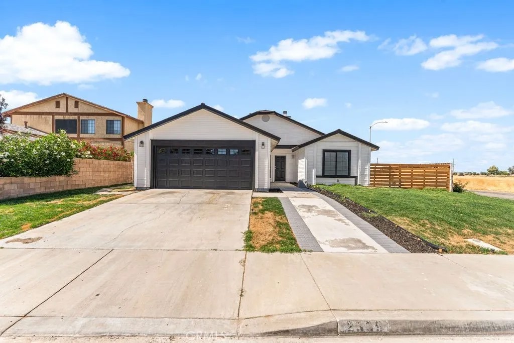 2559 E Avenue J2