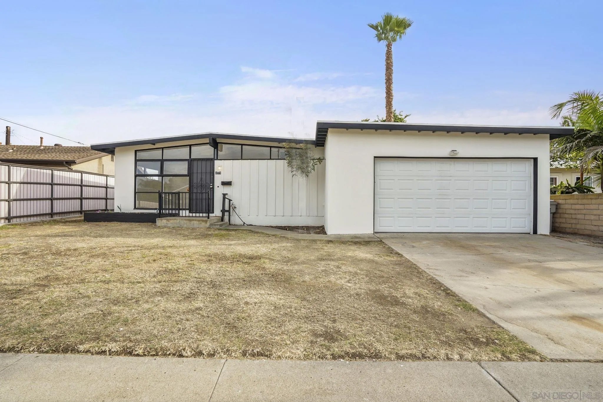 3515 Moccasin Ave