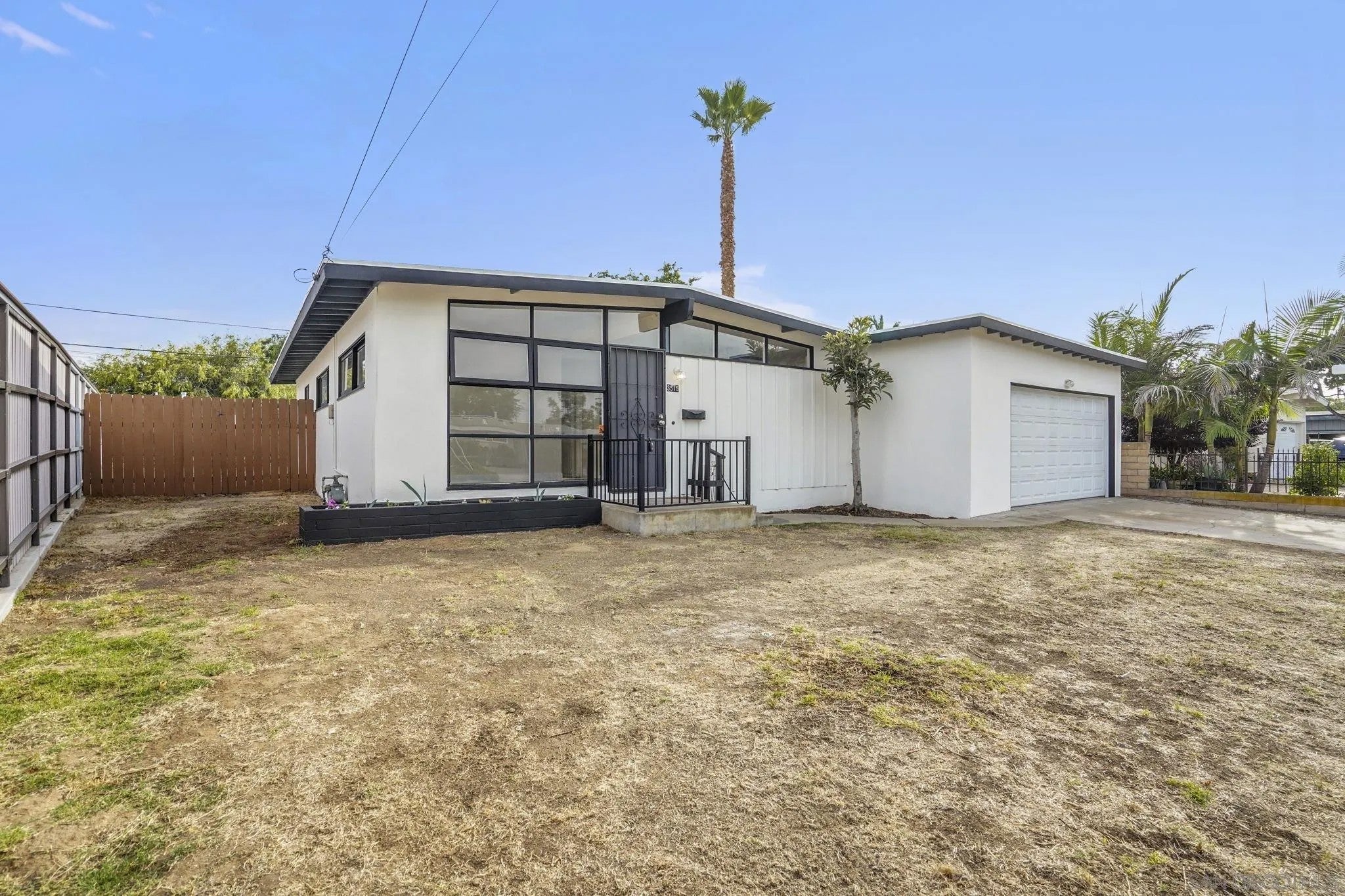 3515 Moccasin Ave