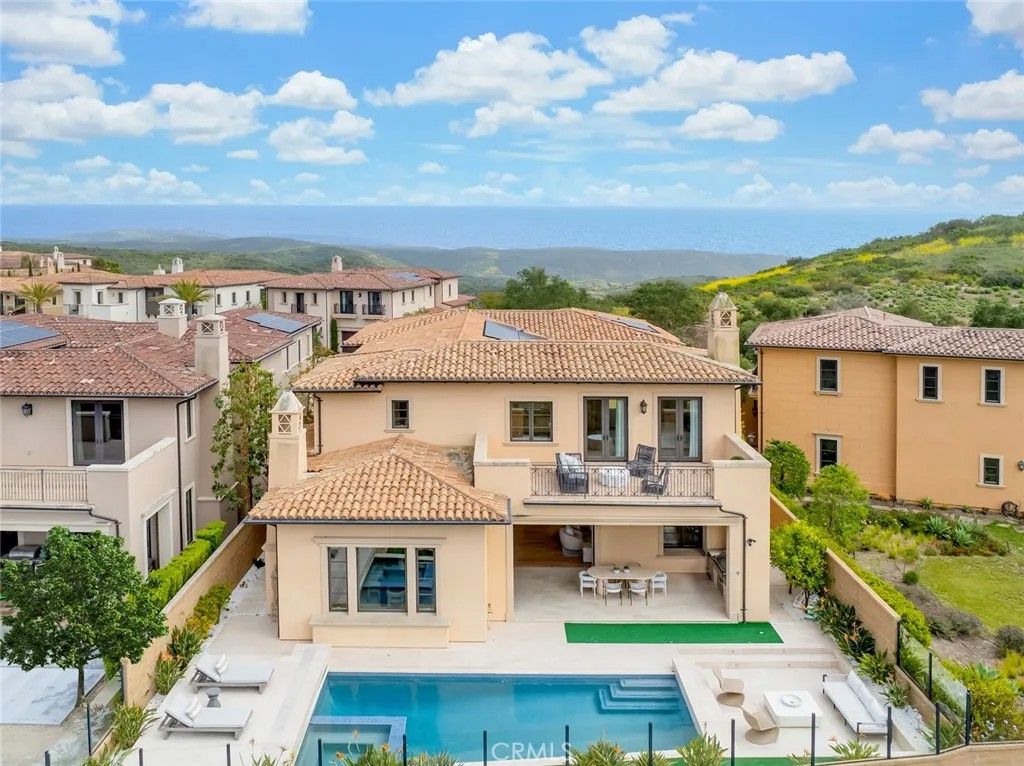 Photo of 31 Seawatch, Newport Coast, CA 92657 (MLS # OC25279230)