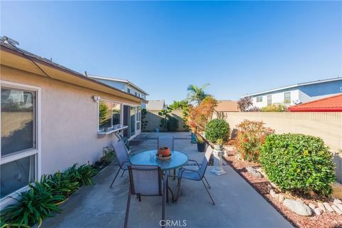 Tiny photo for 949 Fernrest Drive, Harbor City, CA 90710 (MLS # SB25273392)