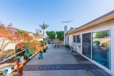 Tiny photo for 949 Fernrest Drive, Harbor City, CA 90710 (MLS # SB25273392)