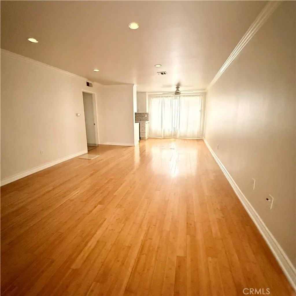 Photo of 12801 Moorpark #106, Studio City, CA 91604 (MLS # DW26015424)