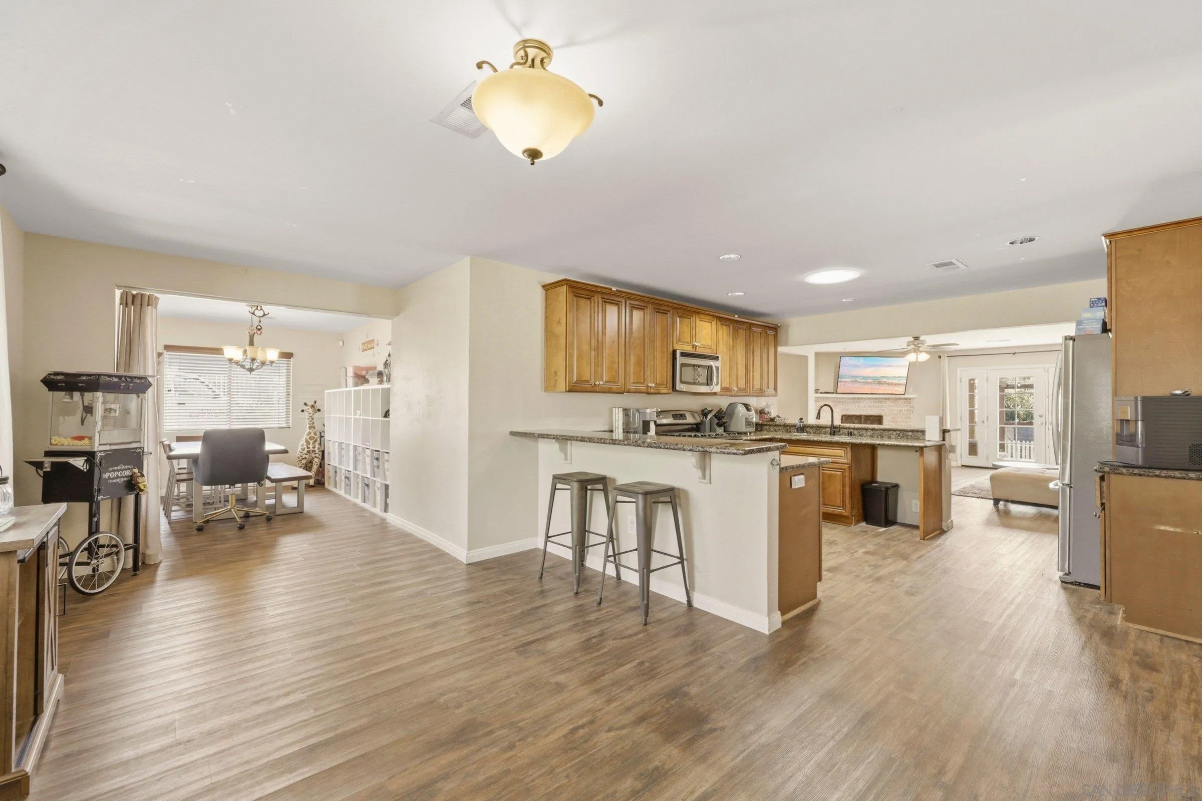 3341 Conduit Rd