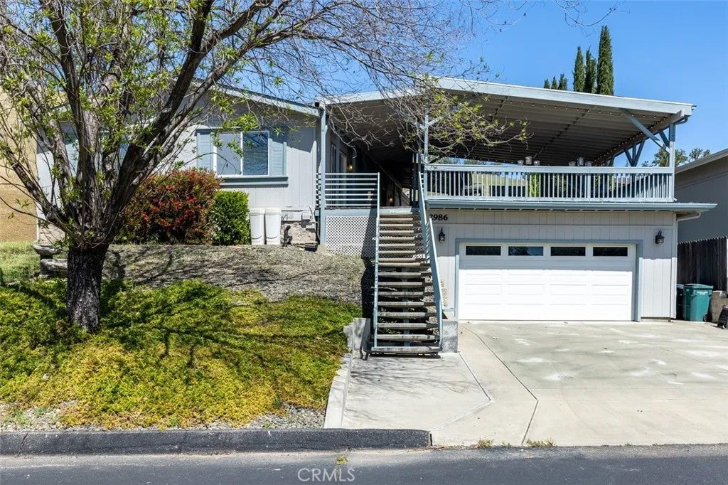 2986 Bridle Trail Lane