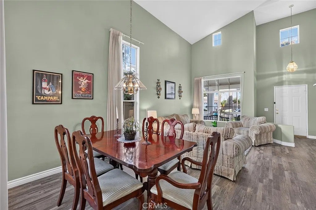 1040 Trailview Lane