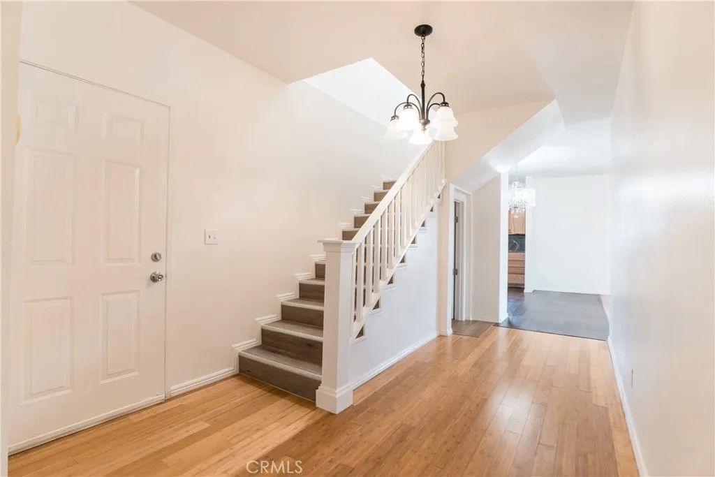 Photo of 1314 S Manhattan Pl, Los Angeles, CA 90019 (MLS # DW26028444)