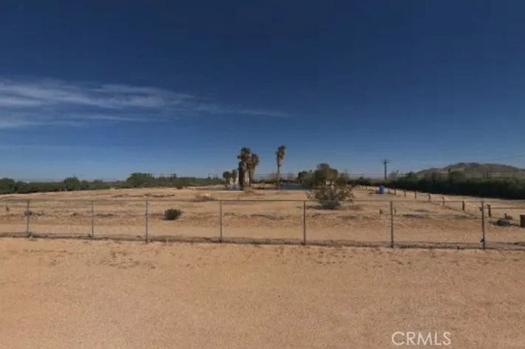 Photo of 35337 Raigosa, Newberry Springs, CA 92365 (MLS # HD26064162)