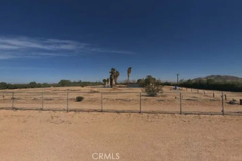 Photo of 35337 Raigosa, Newberry Springs, CA 92365 (MLS # HD26064162)