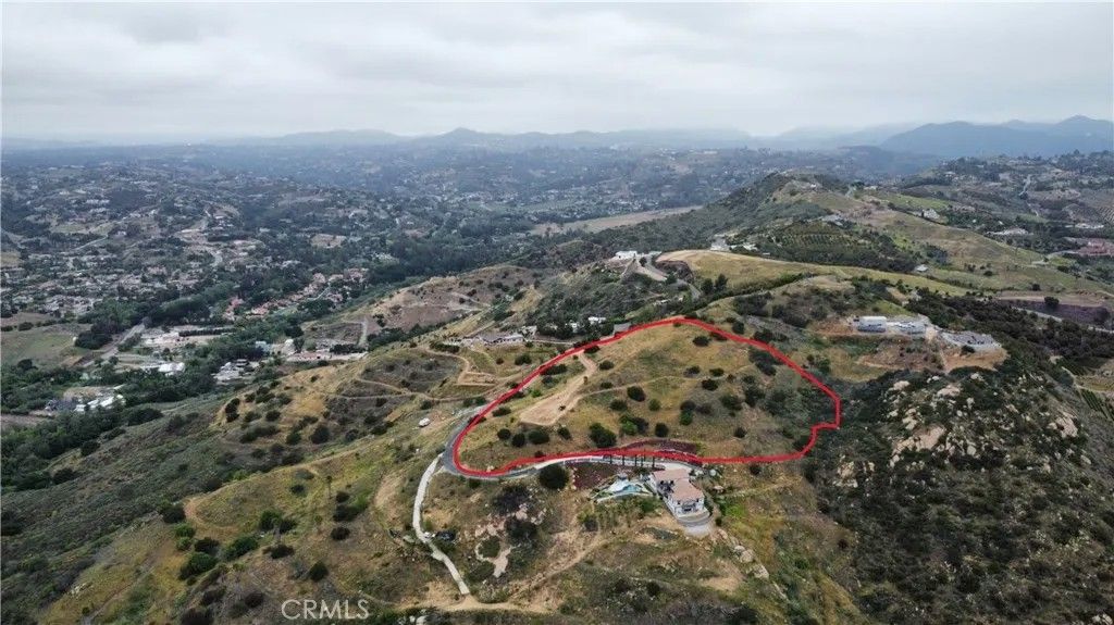 Photo of 3501 Monserate Hill, Bonsall, CA 92003 (MLS # SW25100178)