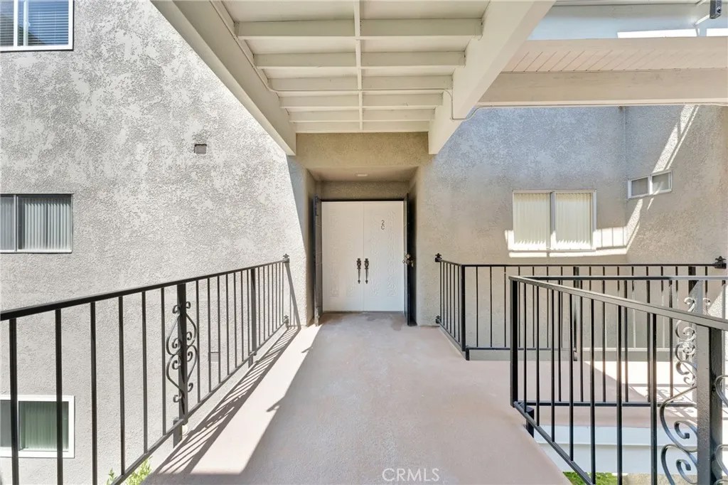 2405 Via Mariposa W Unit# 2C
