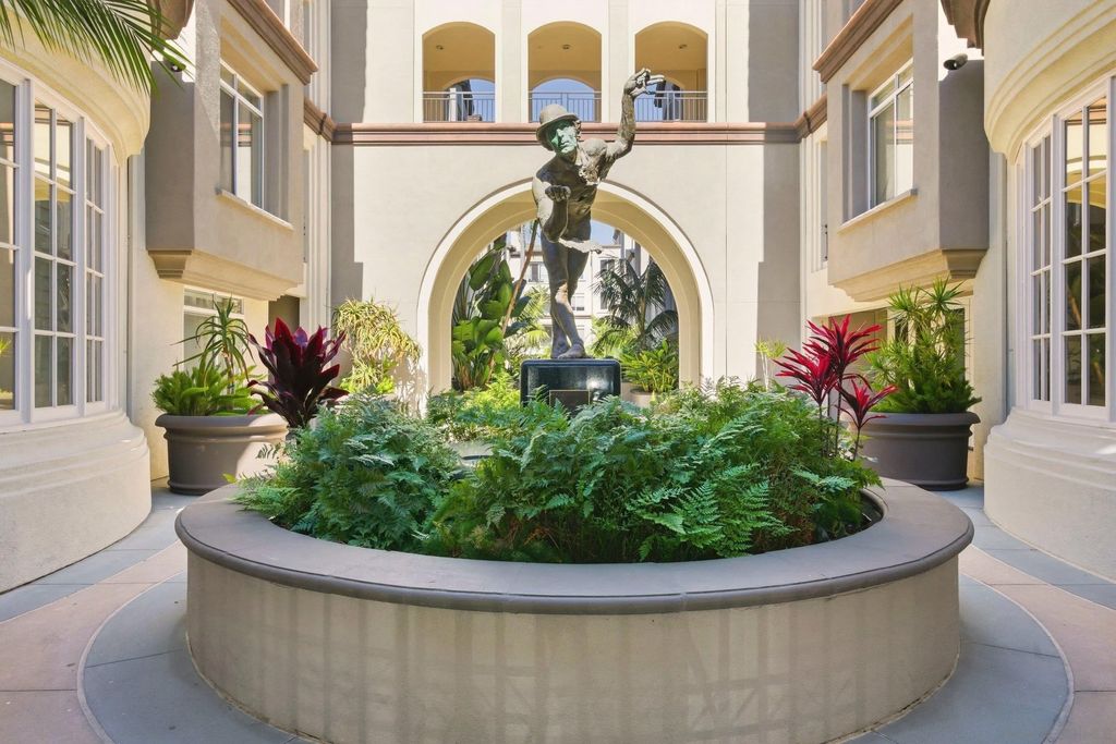 Photo of 9253 Regents Rd #A206, La Jolla, CA 92037 (MLS # 260003030)