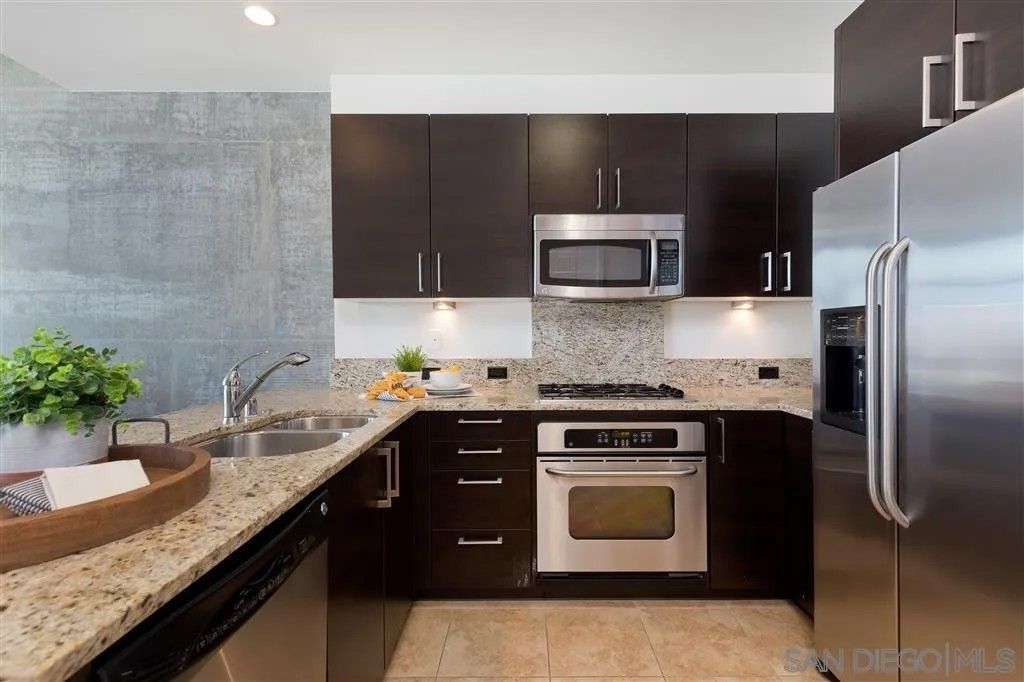 Photo of 800 The Mark Ln #1403, San Diego, CA 92101 (MLS # 2600960)