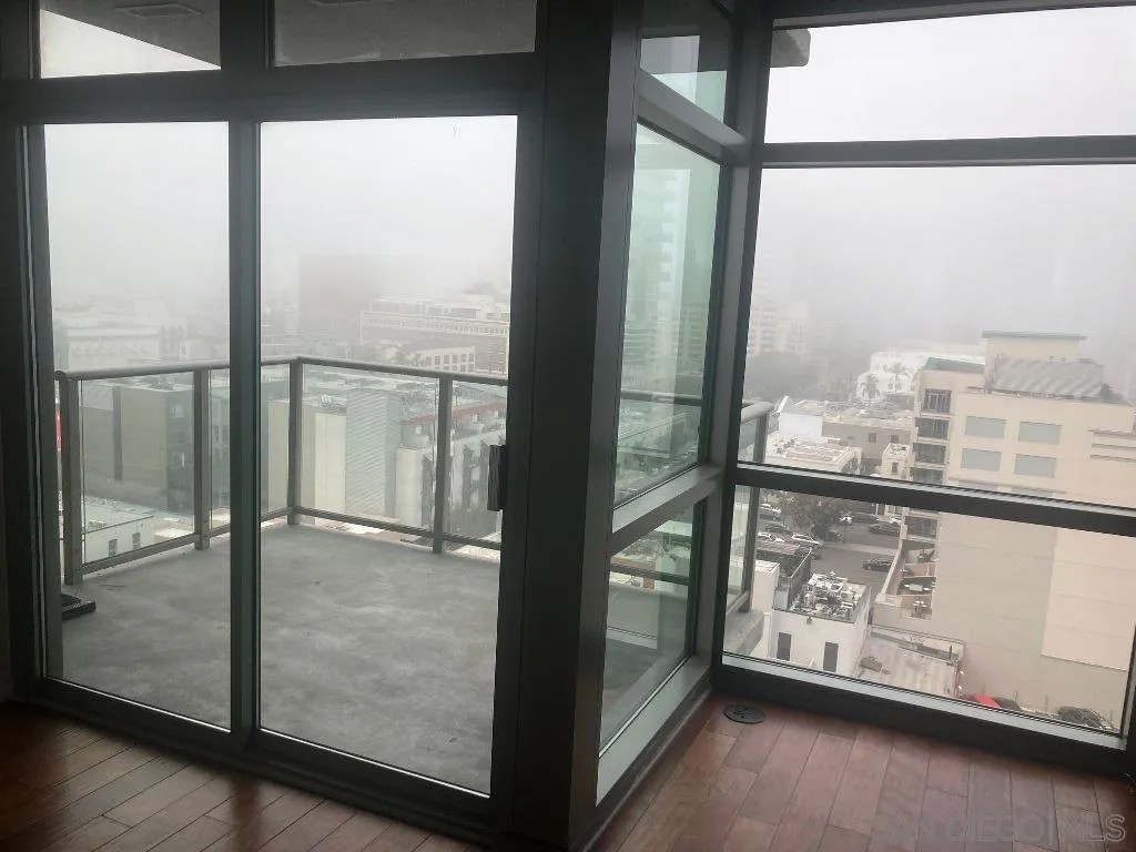 800 The Mark Ln 1403