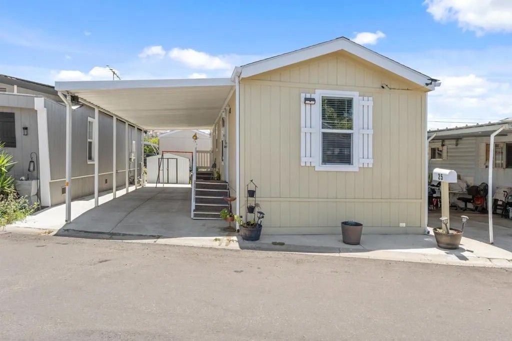Photo of 3221 Bancroft Dr #25, Spring Valley, CA 91977 (MLS # PTP2602951)