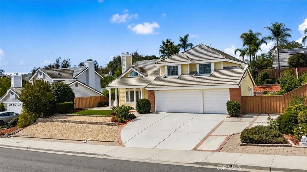 Photo of 43763 Butternut DR, Temecula, CA 92592 (MLS # IV26228800)