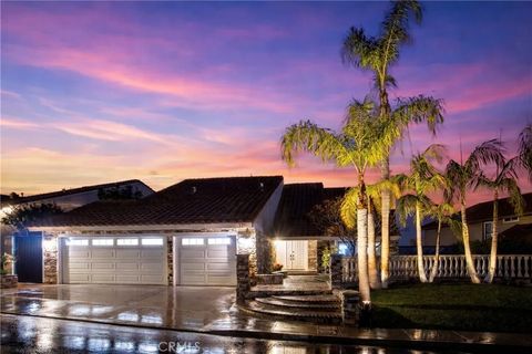 Photo of 731 S Ridgeview Rd, Anaheim Hills, CA 92807 (MLS # PW26048079)