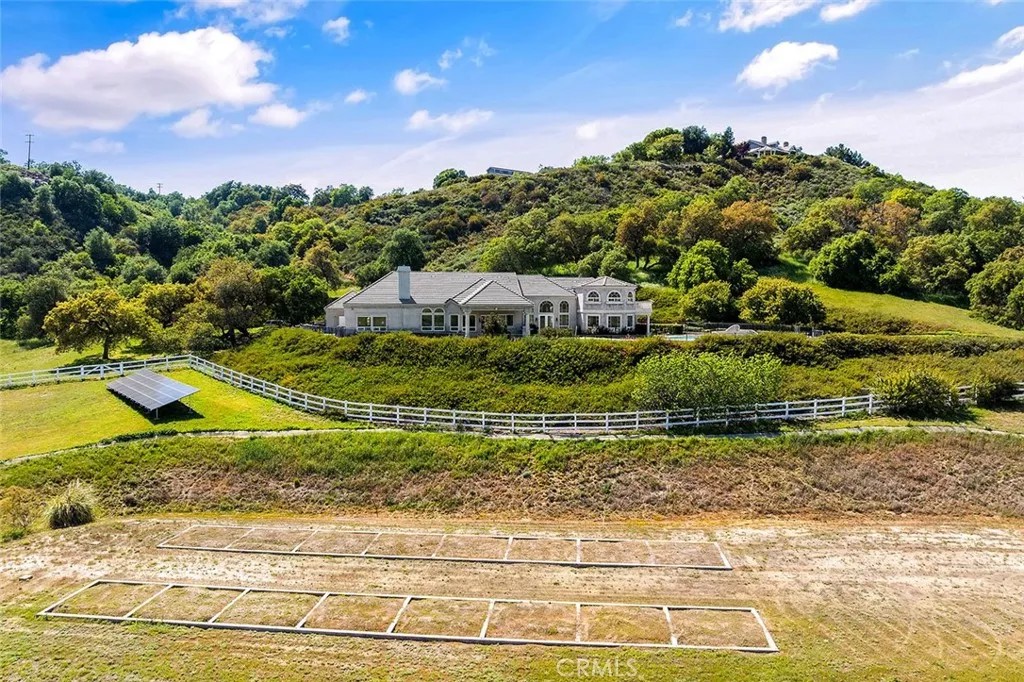 41653 Oak Trail Court